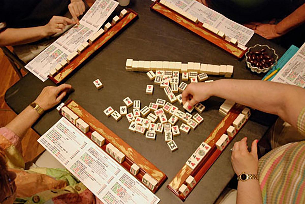 Photo of mah jongg board